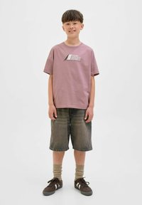 Футболка Футболка