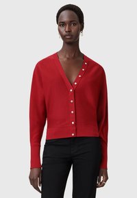 Твинсет Твинсет