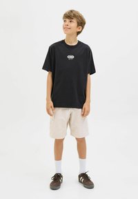 Шорты Шорты