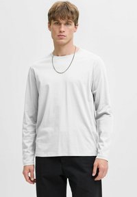 Лонгслив Лонгслив