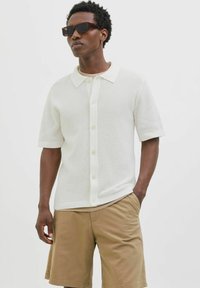 Рубашка с коротким рукавом Рубашка с коротким рукавом