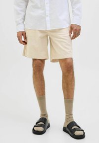 Шорты Шорты