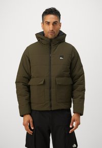 Зимняя куртка Зимняя куртка