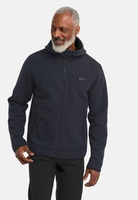 Флисовая куртка Флисовая куртка