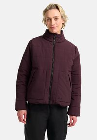 Спортивная куртка Спортивная куртка