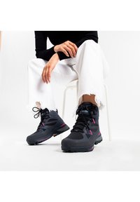 Походные сапоги Походные сапоги