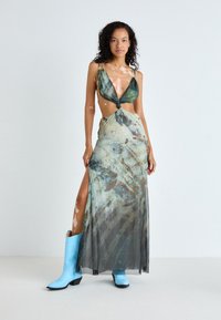 Длинное платье Длинное платье