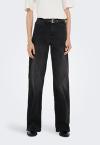 Джинсы Джинсы