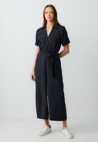 Комбинезон Комбинезон