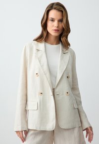 Блейзер Блейзер