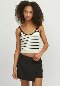 Топ на бретельках Топ на бретельках