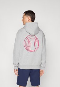 Спортивная кофта Спортивная кофта