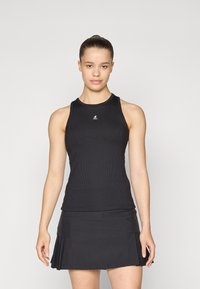 Спортивный топ Спортивный топ