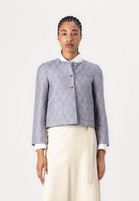 Блейзер Блейзер