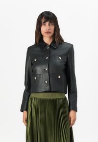 Короткая куртка Короткая куртка