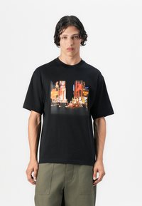 Футболка Футболка