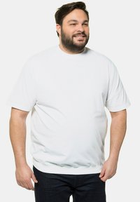 Футболка Футболка