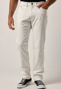 Прямые джинсы Прямые джинсы