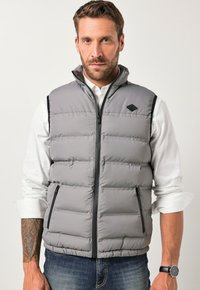 Жилет Жилет