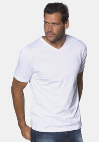 Футболка Футболка