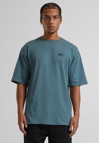 Футболка Футболка