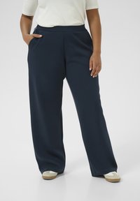 Спортивные штаны Спортивные штаны