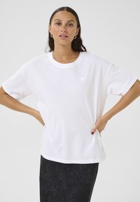 Футболка Футболка