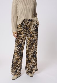 Брюки Брюки