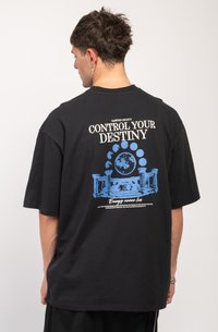 Футболка Футболка