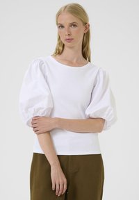 Футболка Футболка