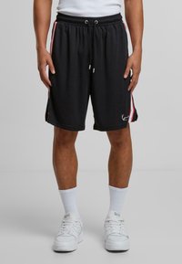 Шорты Шорты