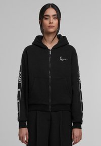 Толстовка Толстовка