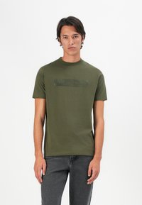 Футболка Футболка