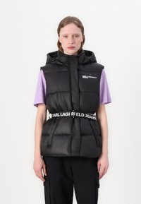 Жилет Жилет