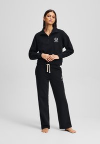 Брюки Брюки