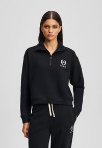 Толстовка Толстовка