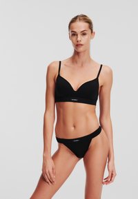 Бюстгальтер без косточек Бюстгальтер без косточек