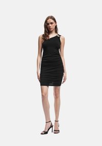 Летнее платье Летнее платье