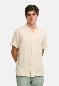 Рубашка с коротким рукавом Рубашка с коротким рукавом