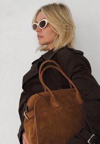 Кожаная сумка Кожаная сумка