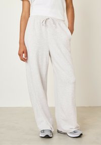 Спортивные штаны Спортивные штаны