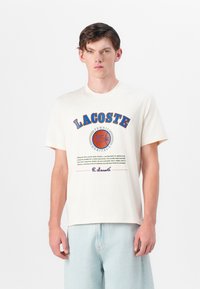 Футболка Футболка