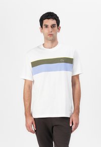 Футболка Футболка