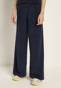 Брюки Брюки