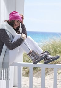 Ботинки Ботинки