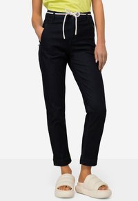 Джинсы Джинсы