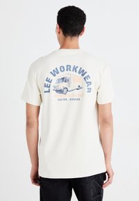 Футболка Футболка