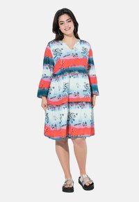 Платье Платье