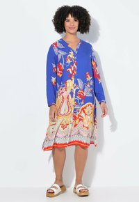 Платье Платье