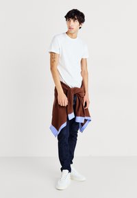 Футболка Футболка